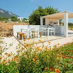 Kefi Spitia Bed & Breakfast 3*
