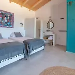 Bed & Breakfast Kefi Spitia