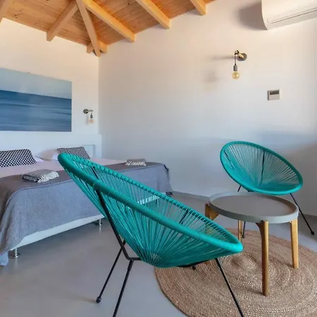 Kefi Spitia Simotáta