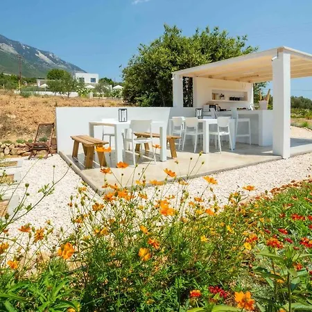 Kefi Spitia Bed and Breakfast *