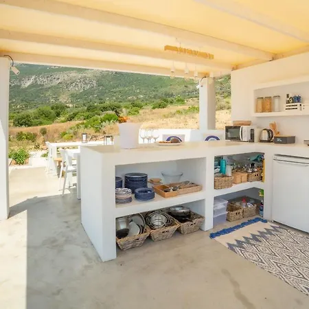 Bed & Breakfast Kefi Spitia